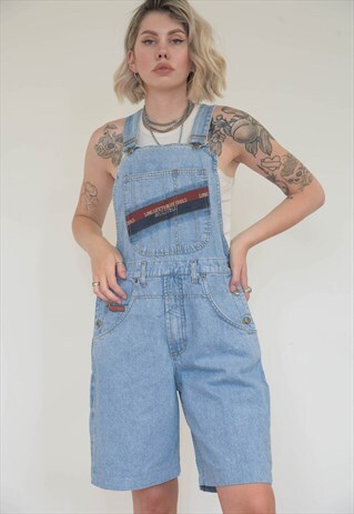 VINTAGE 90S DUNGAREE SHORTS IN BLUE WASH