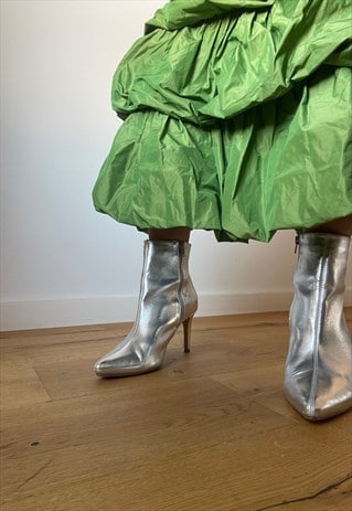 VINTAGE SILVER LEATHER ANKLE BOOTS