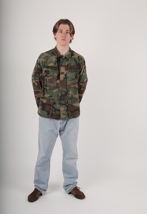 garment image