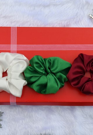 CHRISTMAS SATIN 3 SCRUNCHIES