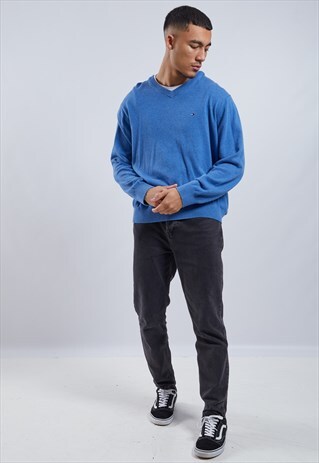 VINTAGE TOMMY HILFIGER V-NECK JUMPER