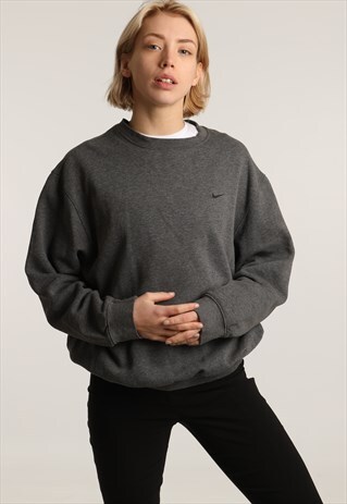 90S NIKE EMBROIDERED LOGO SWEATSHIRT