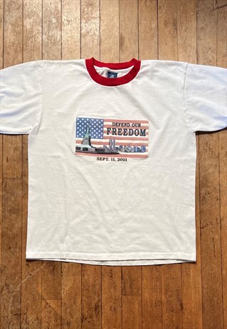 VINTAGE USA WHITE PRINT T - SHIRT