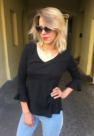 VINTAGE 90' AMAZING BELL TOP WITH 3/4 BELL SLEEVES