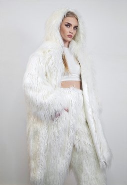 White shaggy coat hooded hairy trench long faux fur overcoat