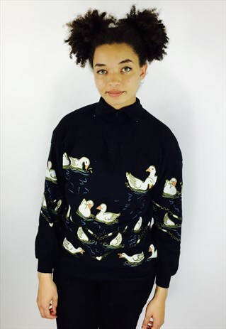 CUTE DUCK PATTERN SWEATSHIRT