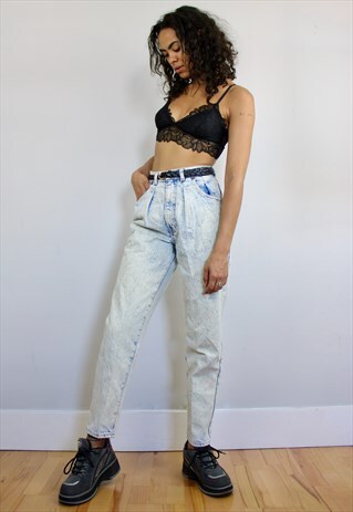 VINTAGE 80S HIGH WAISTED MOM JEANS
