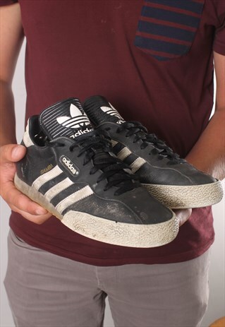 VINTAGE ADIDAS SAMBA TRAINERS SIZE 9.5