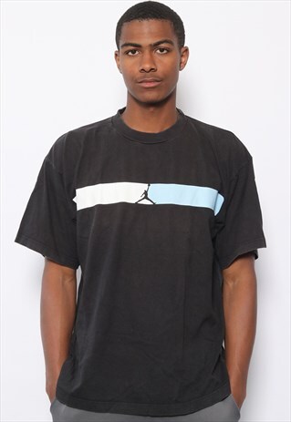 VINTAGE NIKE JORDAN BIG LOGO T-SHIRT BLACK