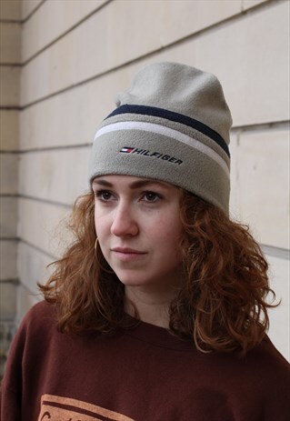 VINTAGE 90S TOMMY HILFIGER FLEECE BEANIE HAT