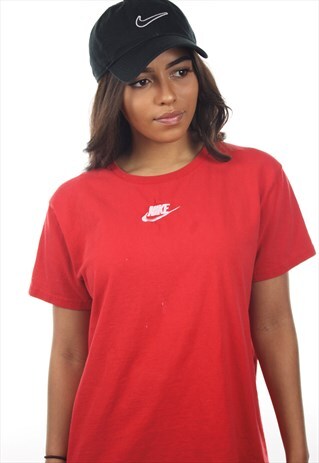 VINTAGE NIKE SMALL LOGO T SHIRT TEE