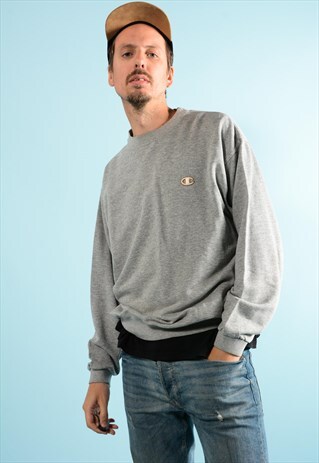 VINTAGE CHAMPION SWEATSHIRT