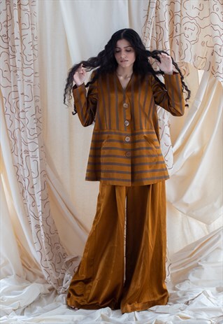 MASHRU SCREEN PRINTED JACKET