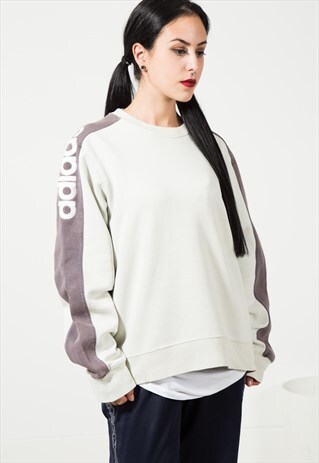 VINTAGE ADIDAS SWEATSHIRT / S1907