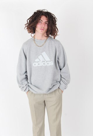 VINTAGE ADIDAS SWEATSHIRT