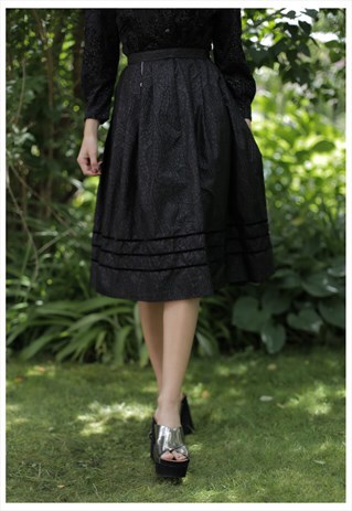 VINTAGE 80'S MIDI BLACK PATTERNED SKIRT