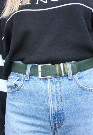 VINTAGE FAUX LEATHER GREEN VELVET BUCKLE BELT