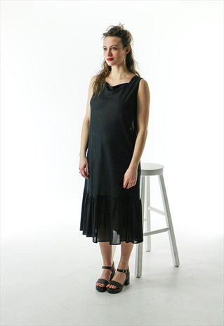 BLACK LONG DRESS / STRAIGHT SLEEVELESS DRESS