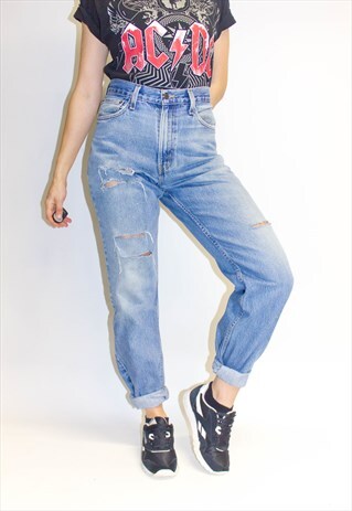 VINTAGE HIGH WAIST LEVI'S DISTRESSED MOM JEANS