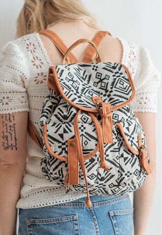 VINTAGE 70S BOHO RUCKSACK IN AZTEC PATTERN