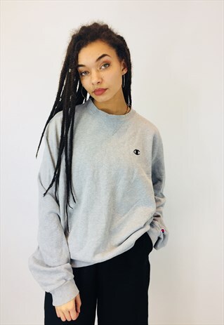VINTAGE CHAMPION EMBROIDERED SWEATSHIRT