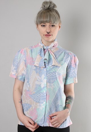 VINTAGE 80S HAWAIIAN PATTERNED TIE NECK BLOUSE TOP