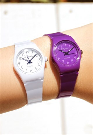 WEAR & SHARE SET OF 2 WATCHES