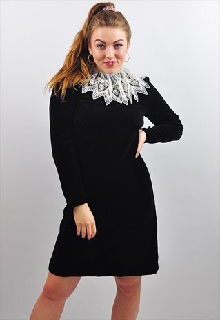 VINTAGE FULTON NAVY VELVET LACE COLLAR DRESS