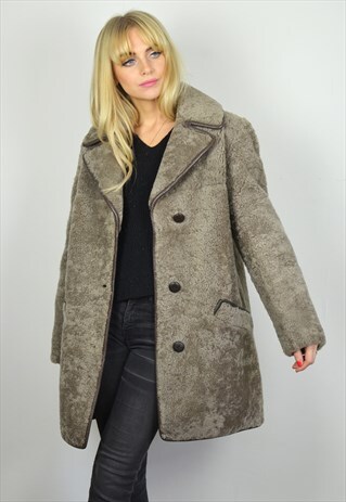 VINTAGE 70S GREY / BROWN TEDDY SHEARLING SHEEPSKIN COAT