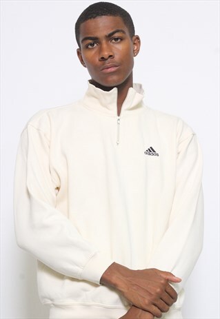VINTAGE ADIDAS 1/4 ZIP SWEATSHIRT