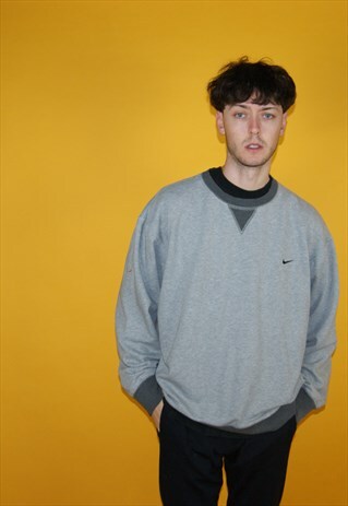 nike jumper sweatshirt