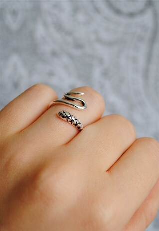 MOONCHILD SNAKE 925 STERLING SILVER RING