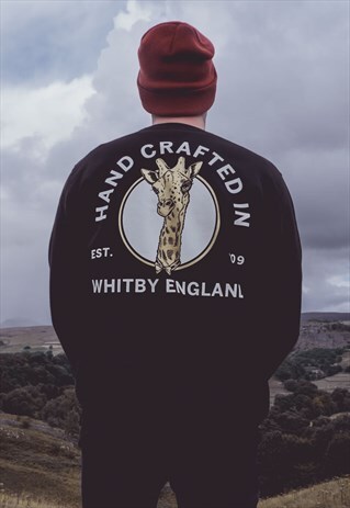 'GIRAFFE' BLACK SWEATSHIRT