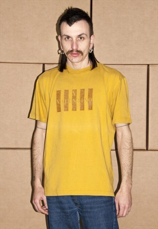 VINTAGE VALENTINO T-SHIRT