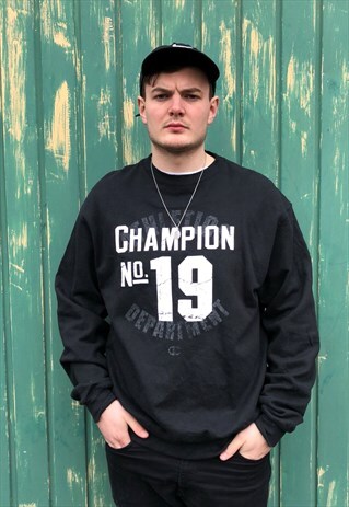 BLACK CHAMPION SPELLOUT CREWNECK SWEATSHIRT