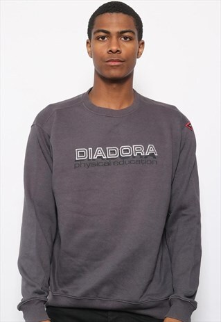 VINTAGE DIADORA BIG LOGO SPELLOUT SWEATSHIRT GREY