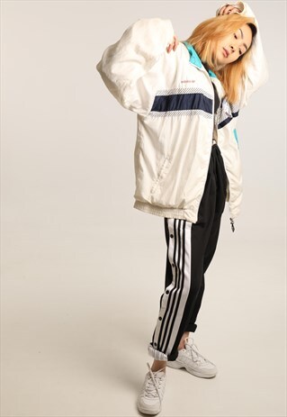 VINTAGE ADIDAS WINDBREAKER JACKET