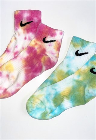 UNISEX NIKE QUARTER 2 PACK TIE DYE COLLECTION TUTTI FRUITY