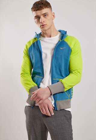 VINTAGE NIKE ZIP-UP HOODIE