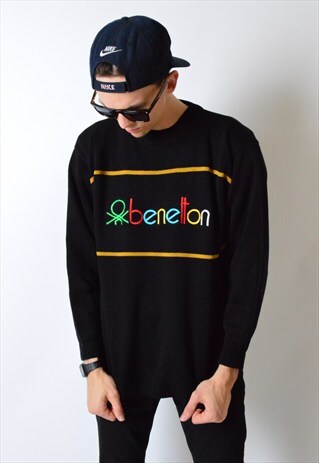 VINTAGE 90S BLACK KNIT EMBROIDERED BENETTON JUMPER
