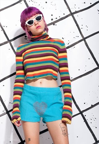 VINTAGE HIGH-WAISTED SHORTS 70S REWORKED FEMINIST EMBROIDERY