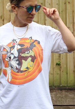 Vintage 2003 Dated Looney Tunes t shirt in white