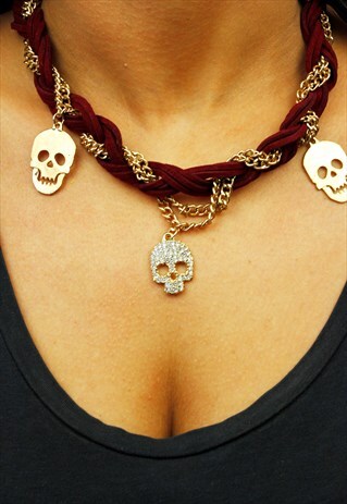 BURGUNDY GOLD CHAIN SKULL CHUNKY STATEMENT NECKLACE