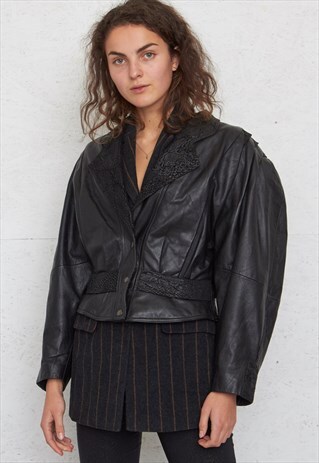 VINTAGE BLACK LEATHER JACKET