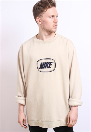 VINTAGE NIKE SWEATSHIRT