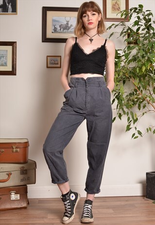VINTAGE HIGH WAIST MOM JEANS IN GREY DENIM