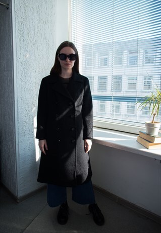 VINTAGE 60'S BLACK TEXTURED DOUBLE BREASTED COAT