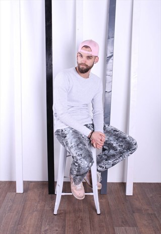 VINTAGE 90S PATTERNED CRAZY PRINT TROUSERS. UNISEX. GYM