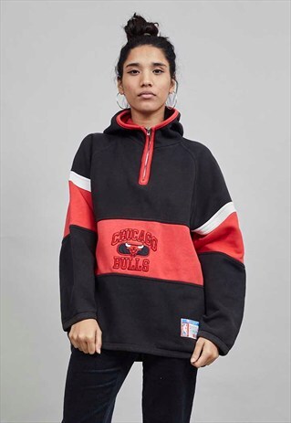 90'S VINTAGE CHAMPION CHICAGO BULLS OVERSIZED HOODIE