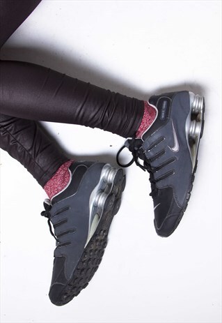 VINTAGE 90S NIKE SHOX TRAINERS ID:9013